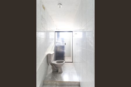 Casa para alugar com 100m², 2 quartos e 1 vagaBanheiro social