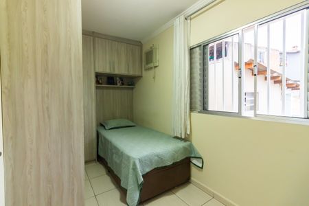 Casa à venda com 220m², 4 quartos e 1 vaga Casa à venda com 220m², 4 quartos e 1 vagaQuarto 2