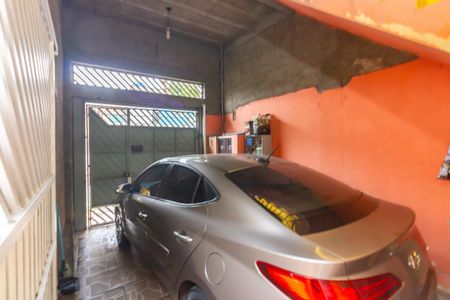 Casa à venda com 220m², 4 quartos e 1 vaga Casa à venda com 220m², 4 quartos e 1 vagaGaragem