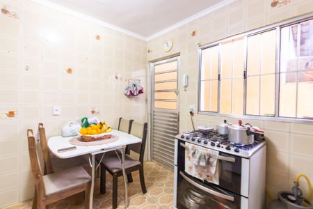 Casa à venda com 220m², 4 quartos e 1 vaga Casa à venda com 220m², 4 quartos e 1 vagaCozinha 2