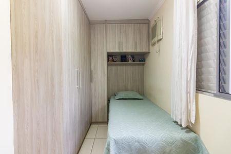 Casa à venda com 220m², 4 quartos e 1 vaga Casa à venda com 220m², 4 quartos e 1 vagaQuarto 2