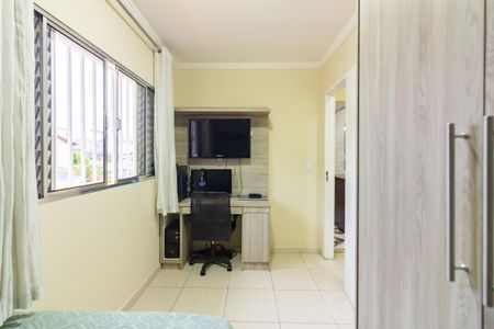 Casa à venda com 220m², 4 quartos e 1 vaga Casa à venda com 220m², 4 quartos e 1 vagaQuarto 2