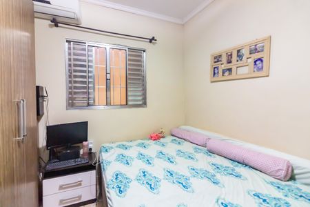 Casa à venda com 220m², 4 quartos e 1 vaga Casa à venda com 220m², 4 quartos e 1 vagaQuarto 3