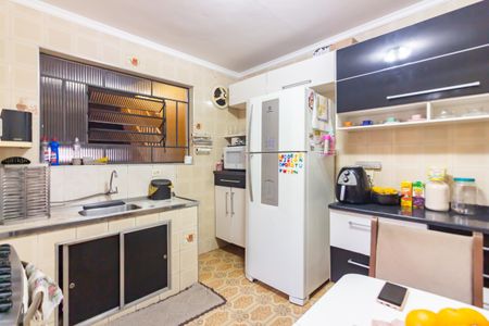 Casa à venda com 220m², 4 quartos e 1 vaga Casa à venda com 220m², 4 quartos e 1 vagaCozinha 2