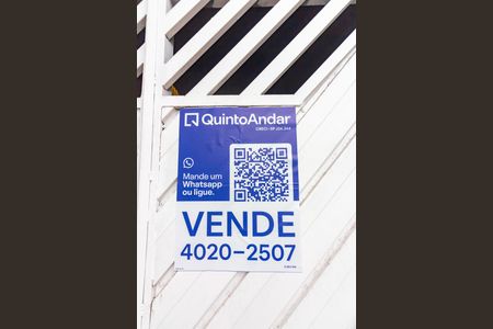 Casa à venda com 220m², 4 quartos e 1 vaga Casa à venda com 220m², 4 quartos e 1 vagaPlaca