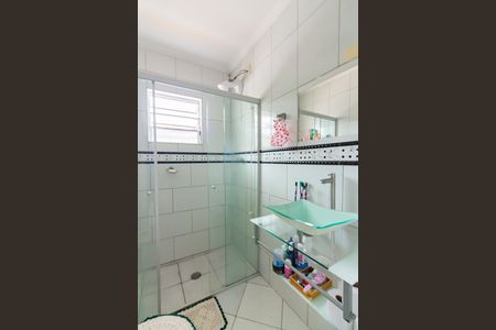 Casa à venda com 220m², 4 quartos e 1 vaga Casa à venda com 220m², 4 quartos e 1 vagaBanheiro 1