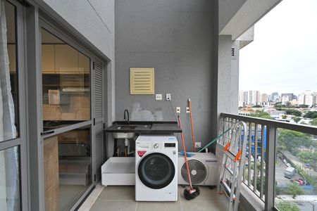 Varanda de apartamento à venda com 1 quarto, 43m² em Vila Clementino, São Paulo