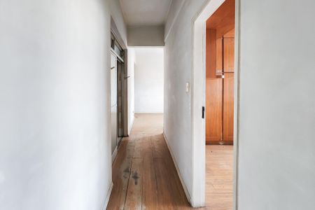 Apartamento à venda com 72m², 2 quartos e sem vagaCorredor 