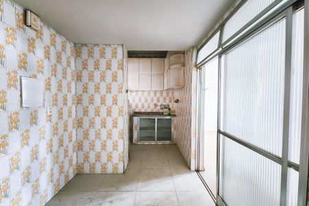 Apartamento à venda com 72m², 2 quartos e sem vagaCozinha 