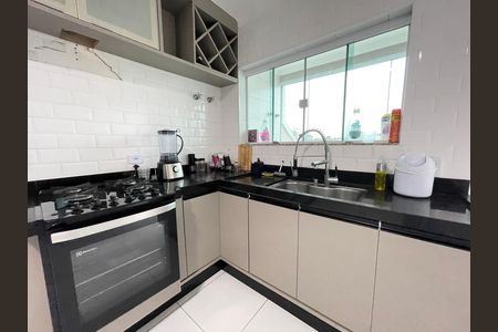 Casa para alugar com 170m², 3 quartos e 6 vagasCozinha