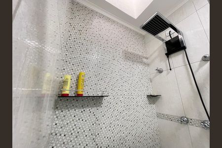 Casa para alugar com 170m², 3 quartos e 6 vagasBanheiro da suíte