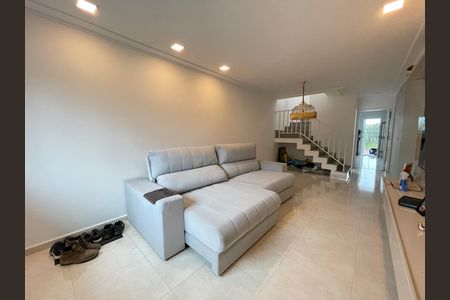 Sala de casa para alugar com 3 quartos, 170m² em Jardim Ester, São Paulo