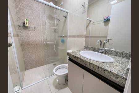 Casa para alugar com 170m², 3 quartos e 6 vagasBanheiro social 