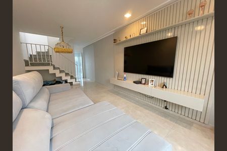 Casa para alugar com 170m², 3 quartos e 6 vagasSala