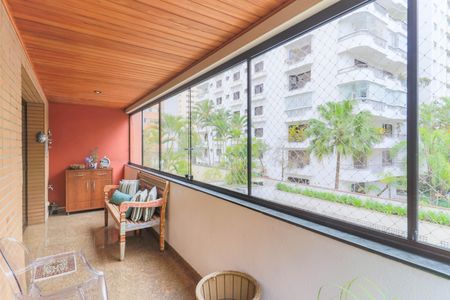 Apartamento para alugar com 190m², 3 quartos e 3 vagas Apartamento para alugar com 190m², 3 quartos e 3 vagasVaranda da Sala