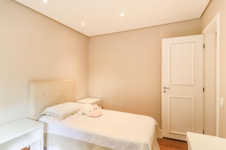 Apartamento para alugar com 190m², 3 quartos e 3 vagas Apartamento para alugar com 190m², 3 quartos e 3 vagasSuíte 2