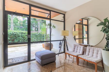 Apartamento para alugar com 190m², 3 quartos e 3 vagas Apartamento para alugar com 190m², 3 quartos e 3 vagasÁrea comum - Hall Social