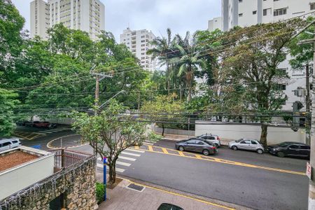 Apartamento para alugar com 190m², 3 quartos e 3 vagas Apartamento para alugar com 190m², 3 quartos e 3 vagasVista da Suíte 1