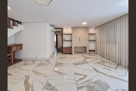 Apartamento à venda com 233m², 3 quartos e 3 vagas Apartamento à venda com 233m², 3 quartos e 3 vagasSala