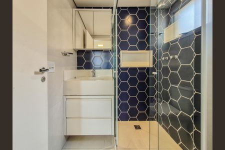 Apartamento à venda com 233m², 3 quartos e 3 vagas Apartamento à venda com 233m², 3 quartos e 3 vagasBanheiro da Suíte