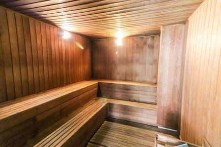 Apartamento à venda com 233m², 3 quartos e 3 vagas Apartamento à venda com 233m², 3 quartos e 3 vagasSauna