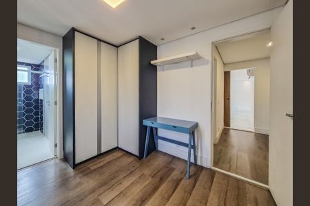 Apartamento à venda com 233m², 3 quartos e 3 vagas Apartamento à venda com 233m², 3 quartos e 3 vagasSuite 02