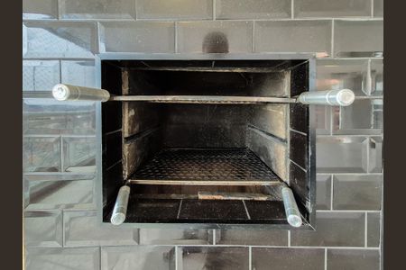 Apartamento à venda com 233m², 3 quartos e 3 vagas Apartamento à venda com 233m², 3 quartos e 3 vagasCobertura