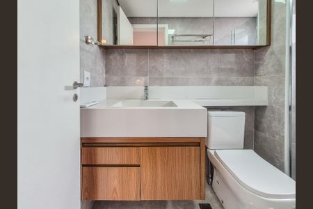 Apartamento à venda com 233m², 3 quartos e 3 vagas Apartamento à venda com 233m², 3 quartos e 3 vagasBanheiro da Suíte 3