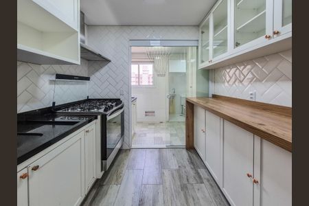 Apartamento à venda com 233m², 3 quartos e 3 vagas Apartamento à venda com 233m², 3 quartos e 3 vagasCozinha