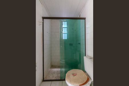 Banheiro de apartamento para alugar com 2 quartos, 66m² em Cristal, Porto Alegre