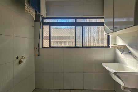 Apartamento para alugar com 90m², 3 quartos e 2 vagasÁrea de serviço