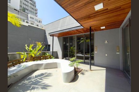 Studio à venda com 25m², 1 quarto e sem vagaEntrada e Portaria