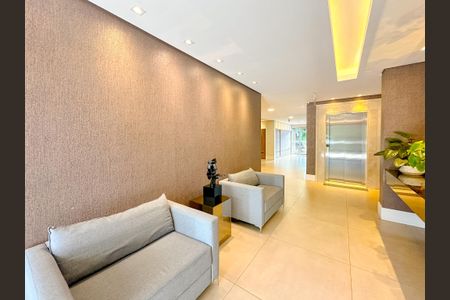 Apartamento para alugar com 186m², 4 quartos e 2 vagasHall de entrada