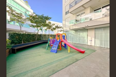Apartamento para alugar com 186m², 4 quartos e 2 vagasÁrea comum - Playground