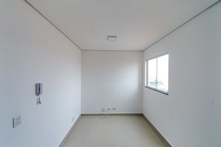 Apartamento para alugar com 2 quartos, 40m² em Vila Antonieta, São Paulo