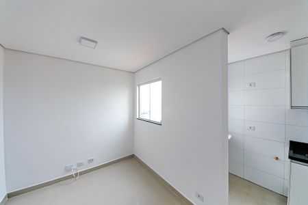 Apartamento para alugar com 2 quartos, 40m² em Vila Antonieta, São Paulo