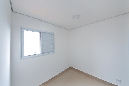 Apartamento para alugar com 2 quartos, 40m² em Vila Antonieta, São Paulo