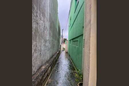 Casa de condomínio para alugar com 100m², 2 quartos e sem vaga Casa de condomínio para alugar com 100m², 2 quartos e sem vagaCorredor externo