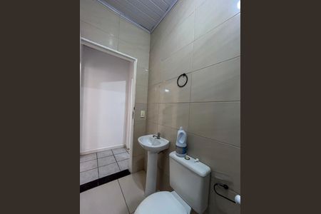 Casa de condomínio para alugar com 100m², 2 quartos e sem vaga Casa de condomínio para alugar com 100m², 2 quartos e sem vagaBanheiro