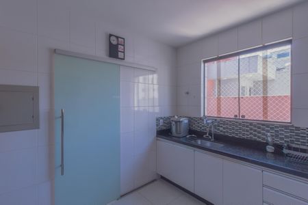 Apartamento à venda com 253m², 4 quartos e 3 vagasCozinha