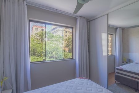 Apartamento à venda com 253m², 4 quartos e 3 vagasSuite