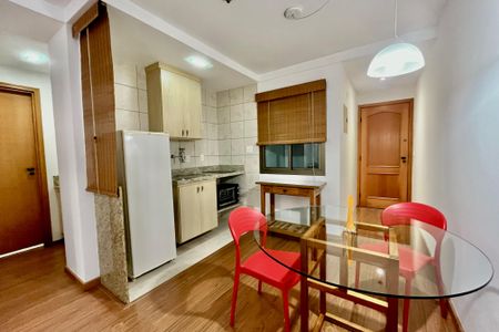 Sala  de apartamento para alugar com 1 quarto, 45m² em Ipanema, Rio de Janeiro