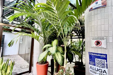 Apartamento para alugar com 45m², 1 quarto e 1 vagaPlaca