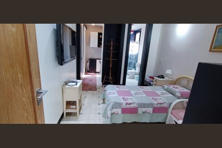 Casa de condomínio para alugar com 684m², 3 quartos e 8 vagas Casa de condomínio para alugar com 684m², 3 quartos e 8 vagasSuíte 2