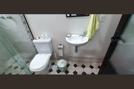 Casa de condomínio para alugar com 684m², 3 quartos e 8 vagas Casa de condomínio para alugar com 684m², 3 quartos e 8 vagasBanheiro Suíte Edícula