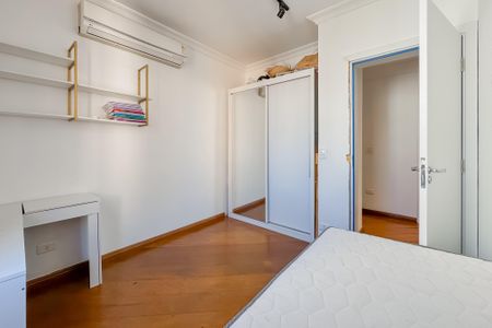 Apartamento à venda com 146m², 3 quartos e 3 vagasQuarto 1