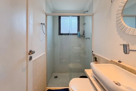 Apartamento à venda com 146m², 3 quartos e 3 vagasBanheiro Social