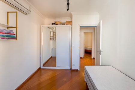 Apartamento à venda com 146m², 3 quartos e 3 vagasQuarto 1