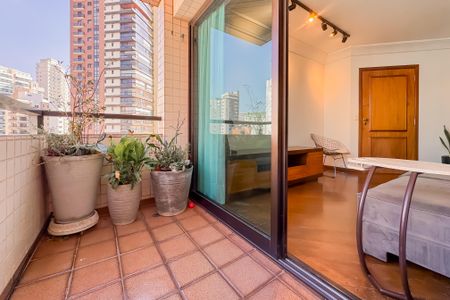 Apartamento à venda com 146m², 3 quartos e 3 vagasVaranda da Sala