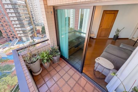 Apartamento à venda com 146m², 3 quartos e 3 vagasVaranda da Sala